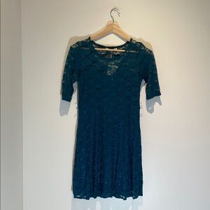 Elegant Teal Lace Dress With Sweetheart Neckline